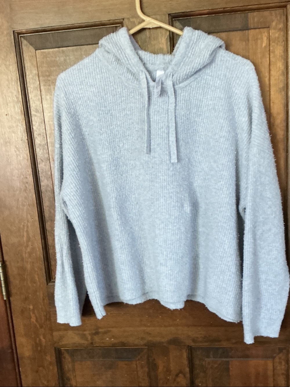 Light Gray Knit Hooded Pullover Sweatshirt